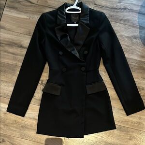 Brand new Elegant Black Double-Breasted Women's Coat